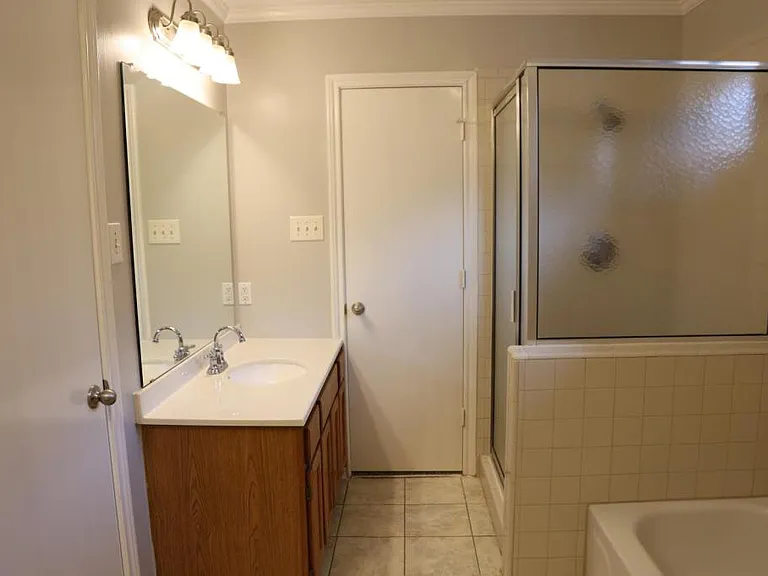 3419 Lakeland Gardens Dr — Photo 12