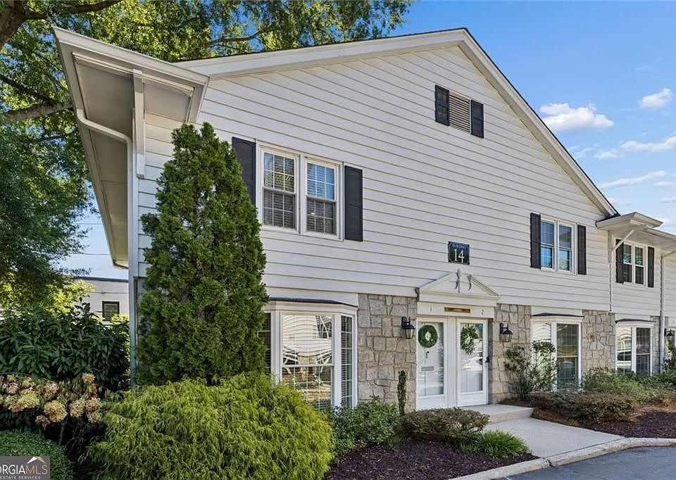 1st image of 136 Peachtree Memorial Dr NW #1-VA