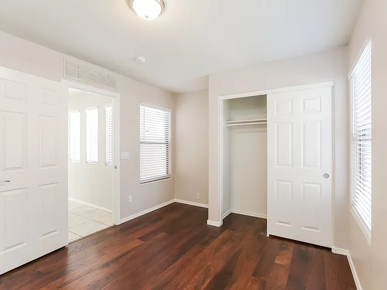 4218 N 92nd Ln — Photo 12