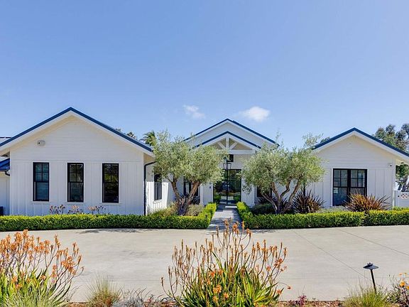 4th image of 639-41 Quail Gardens Ln