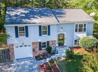 2624 Oakley Dr, Waldorf, MD