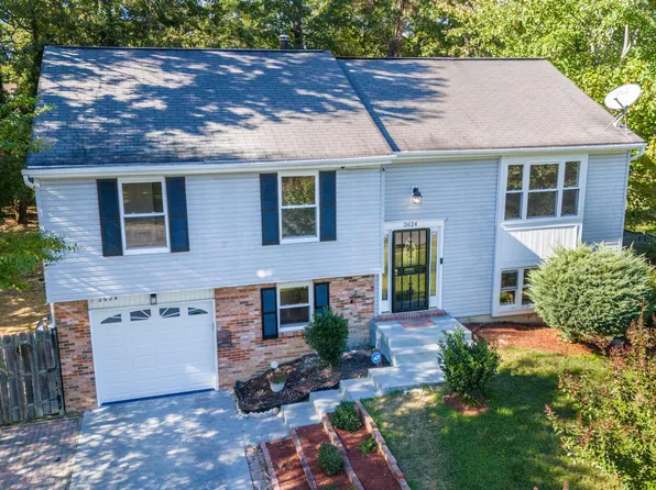 2624 Oakley Dr, Waldorf, MD 20602