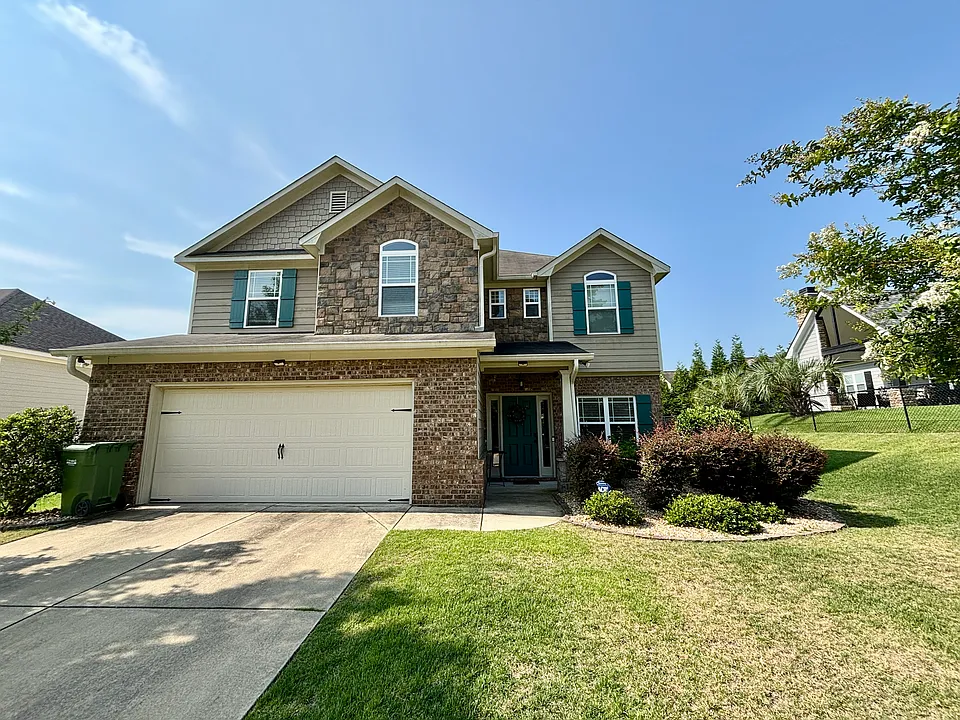 152 Woodstream Dr