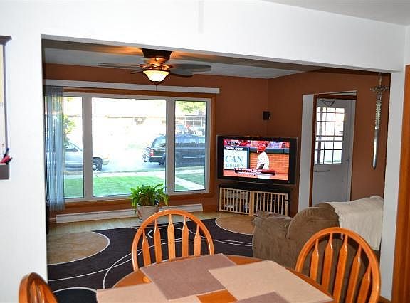3rd image of 3603 S Clement Ave #3603A