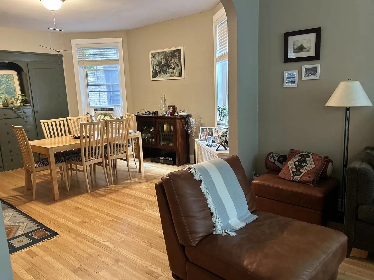 2 bed, 1350 sqft, $2,725 — Photo 3