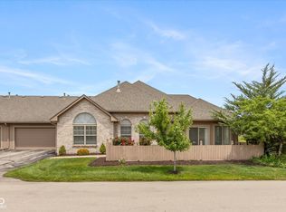 11161 Kempton Pl, Fishers, IN 46038