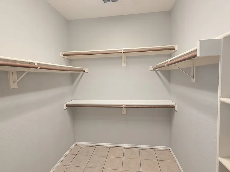 12783 Honey Locust Cir — Photo 19