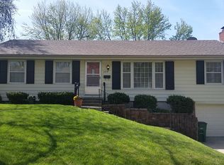 2914 Cheyenne Cir, Kansas City, MO 64116