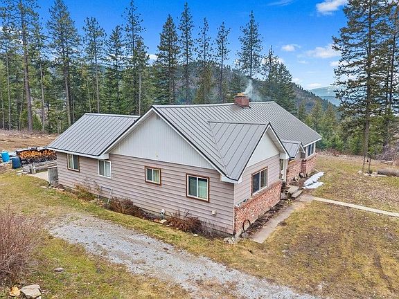 3rd image of 2852C Horseshoe Lake Rd