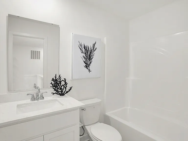 425 Monarch Ln — Photo 24