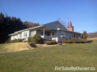 713 Dixon Rd, Clarksburg, PA 15725