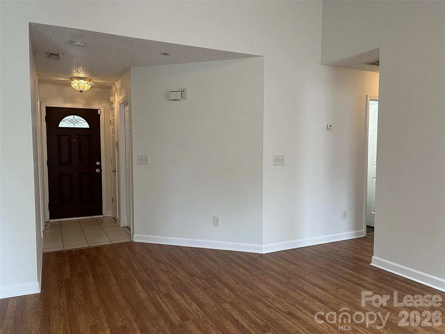 3 bed, 2.0 bath, $1,750 — Photo 3