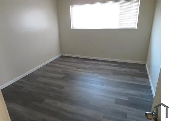 4619 Ashdale Ct #4 — Photo 5