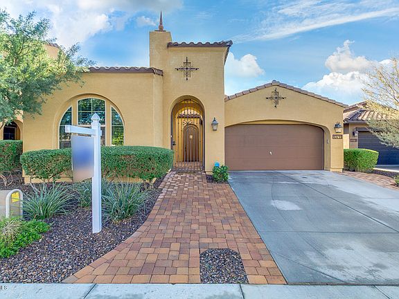 2nd image of 13711 W Creosote Dr
