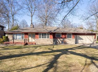 1465 Wilsonway Dr, Barberton, OH