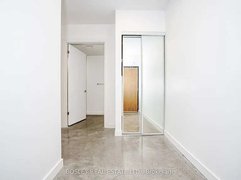 41 River St #52 — Photo 3