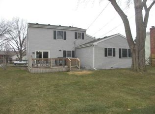 4559 Longfellow Rd, Sylvania, OH 43560