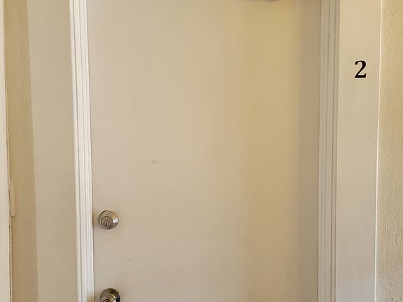 5th image of 333 7th St S APT 2