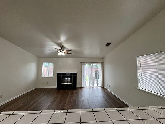 4th image of 3701 White Sands Dr