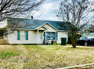 3 Jordi Ct, Newnan, GA 30263