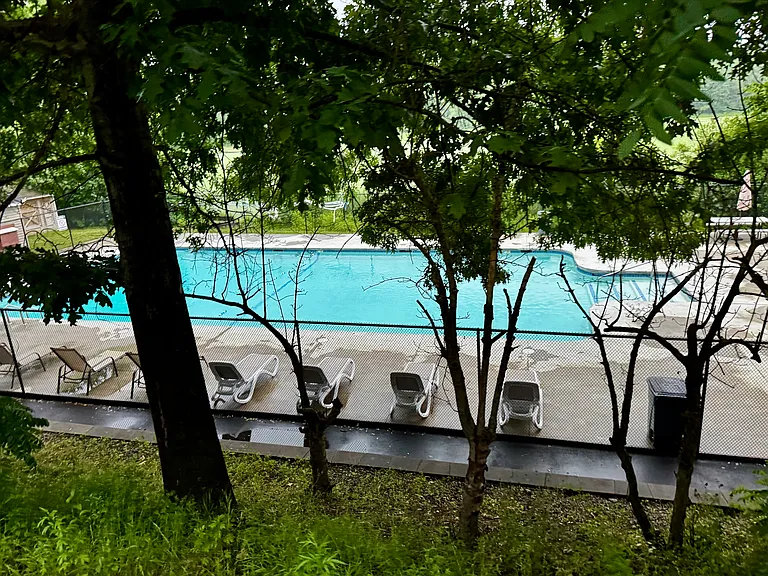 6 Thayer Pond Dr #17 — Photo 13
