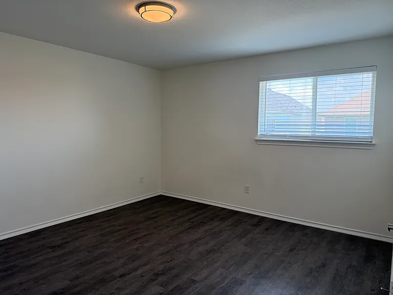 2237 Diamond Dr — Photo 21