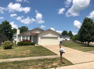 865 Whispering Windsong Dr, O'Fallon, MO 63366