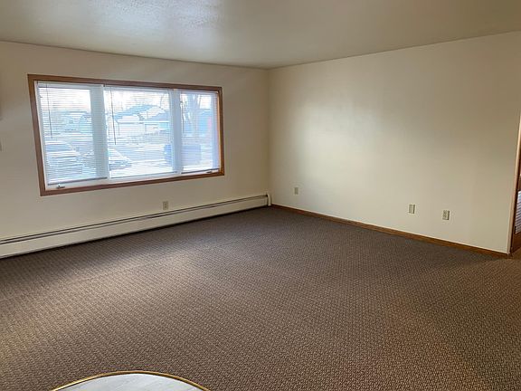 3rd image of 3305 14th St N APT 4