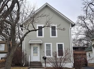 309 Brook St, Elgin, IL 60120