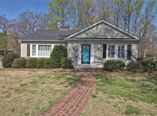 212 Raeford Ave, Lexington, NC 27292