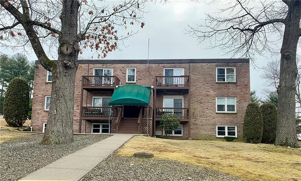 5 Apple Valley Pkwy APT 5, Greenville, RI 02828 Zillow