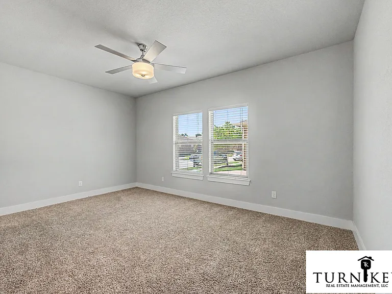 220 Stewart Bend Ct — Photo 24
