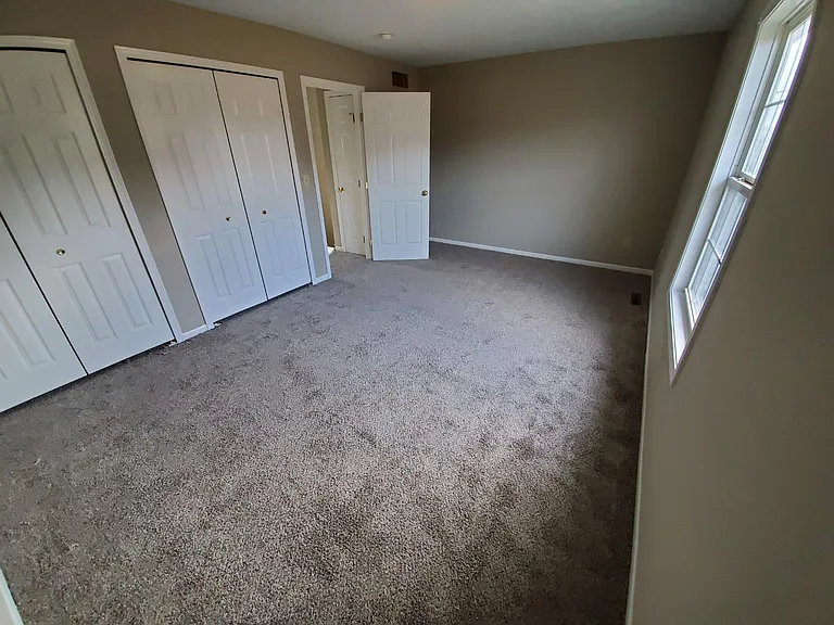 396 Angela Ln — Photo 12