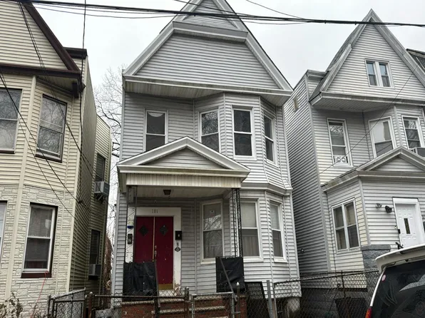 181 Bidwell Ave, Jersey City, NJ 07305