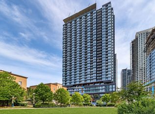 19 Western Battery Rd #1919, Toronto, ON M6K0E3