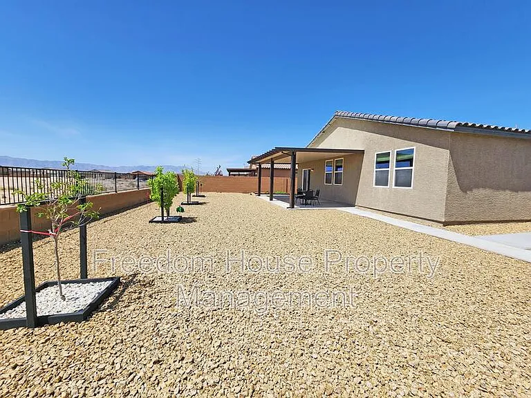 3575 E Wallowa Dr — Photo 43