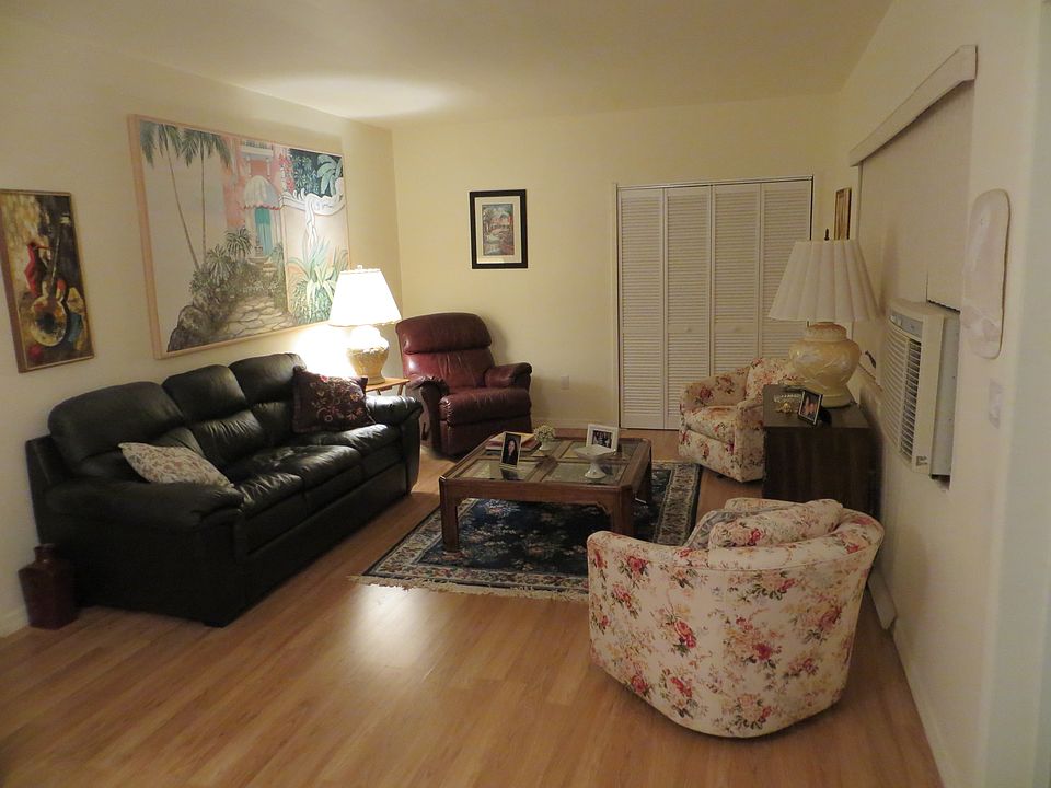 1st image of 1140 Venetian Way APT 2E