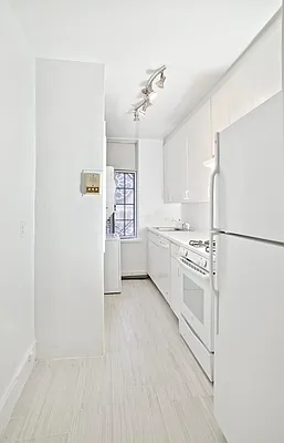 Rented by Prince Real Estate Associates LLC | media 5