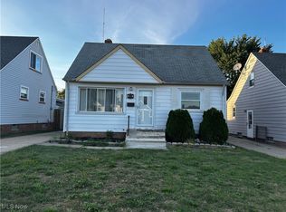 2606 Stanfield Dr, Parma, OH