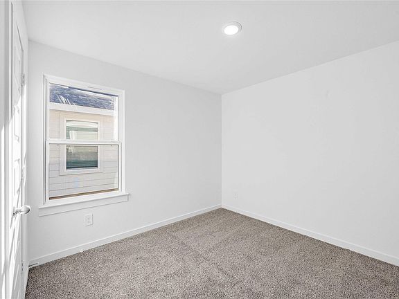 4th image of 1342 Isola Bella Dr