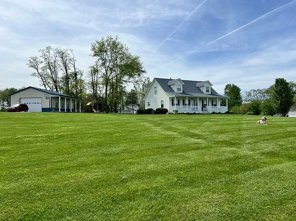 15 Harrington Ave, Brandenburg, KY 40108