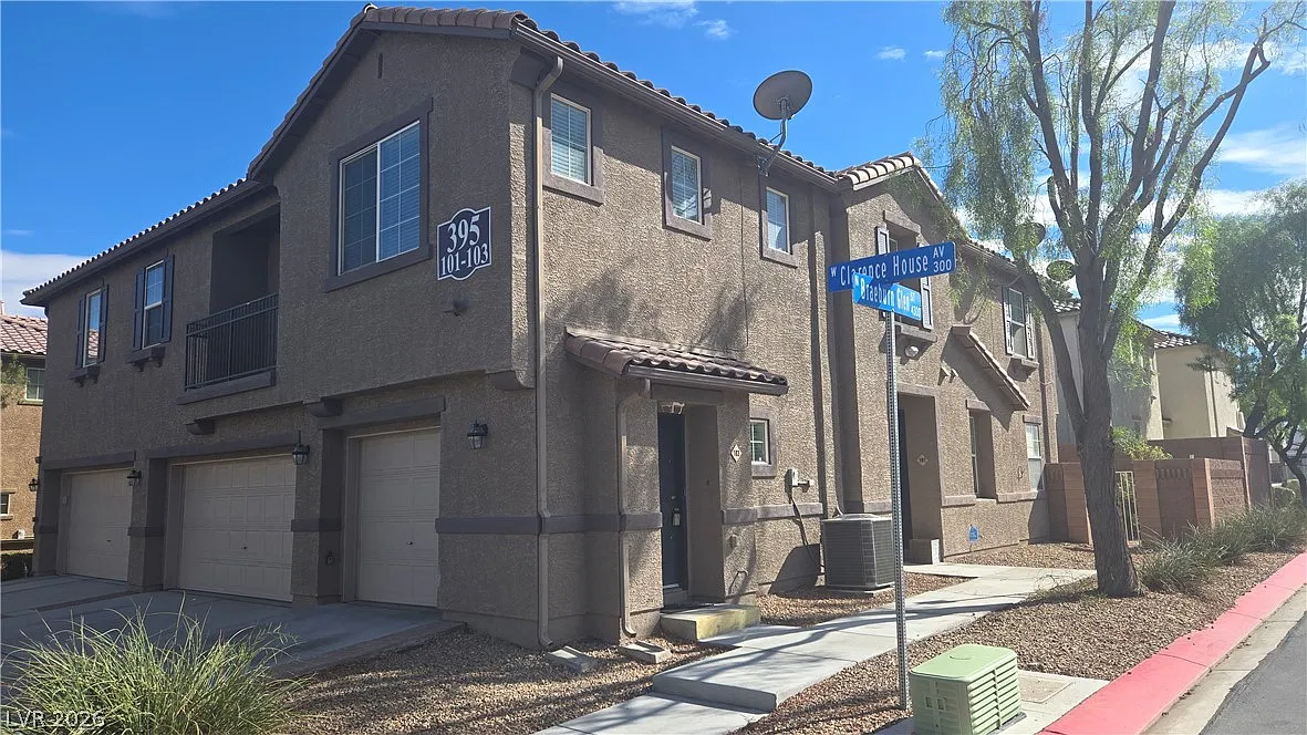 2 bed, 2.0 bath, 1220 sqft, $1,645 — Photo 1