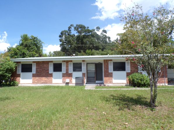131 SE Olustee Ave