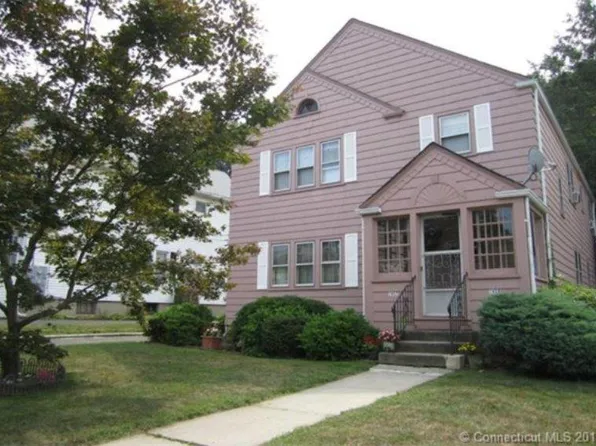 1457 1459th Blvd #2, West Hartford, CT 06119
