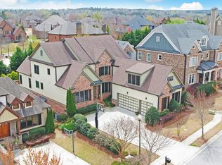 5501 Autumn Flame Dr, Braselton, GA 30517