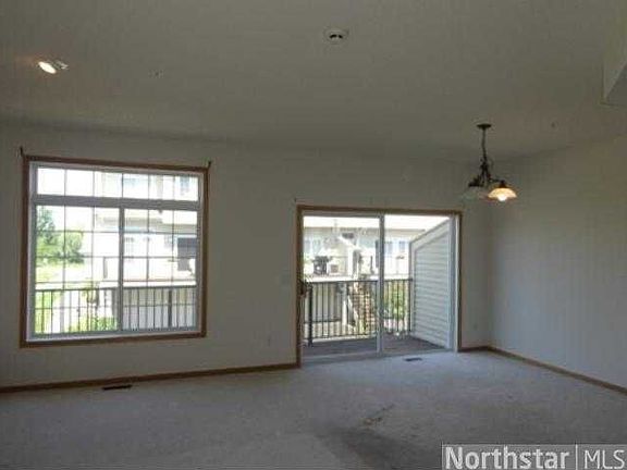 5th image of 11171 Aberdeen St NE Unit L