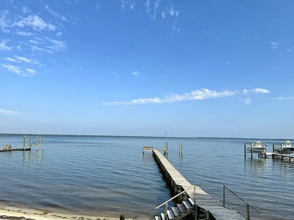 2234 Highway 98 E, Carrabelle, FL 32322