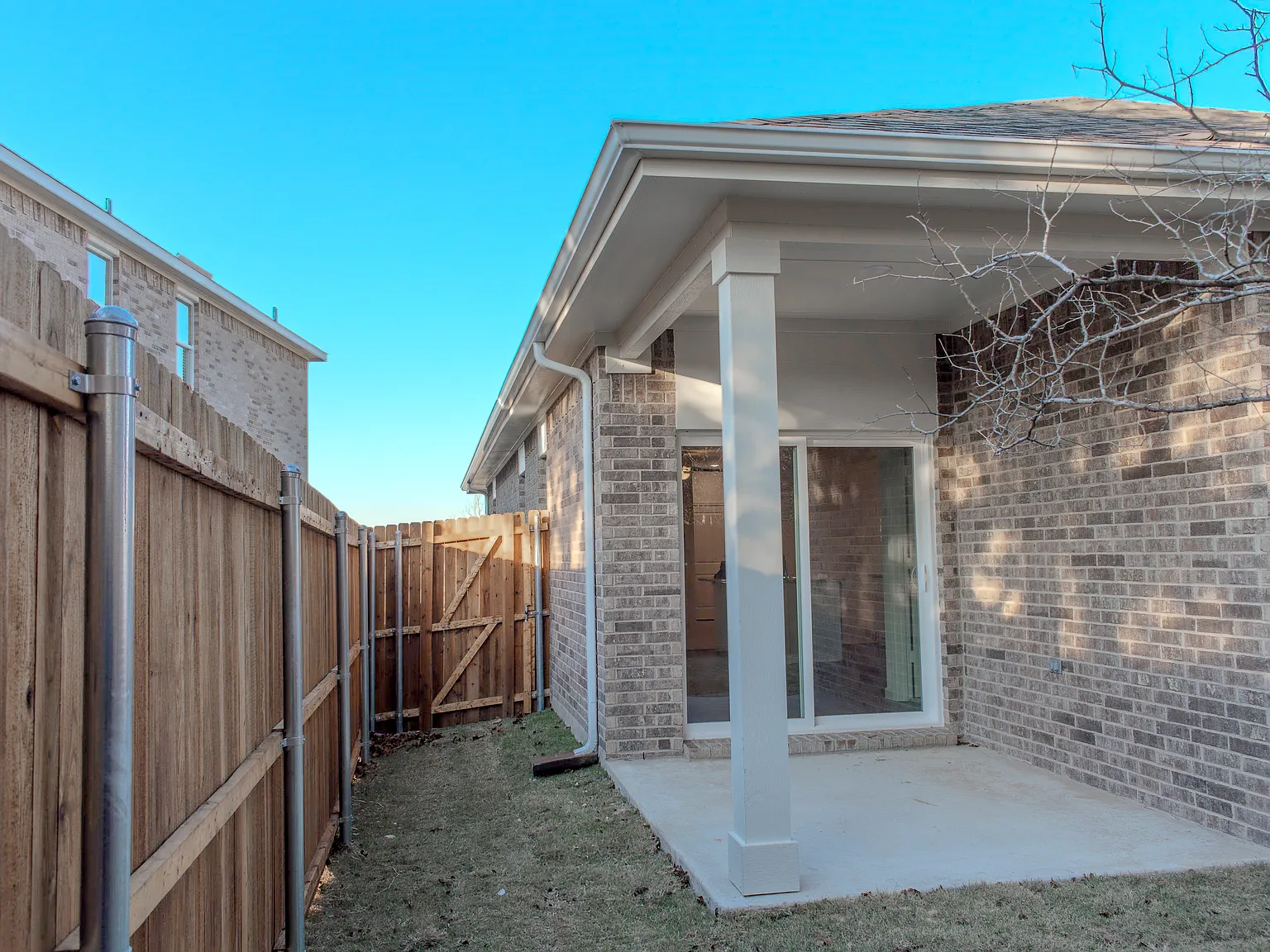 3 bed, 1486 sqft, $1,749 — Photo 2
