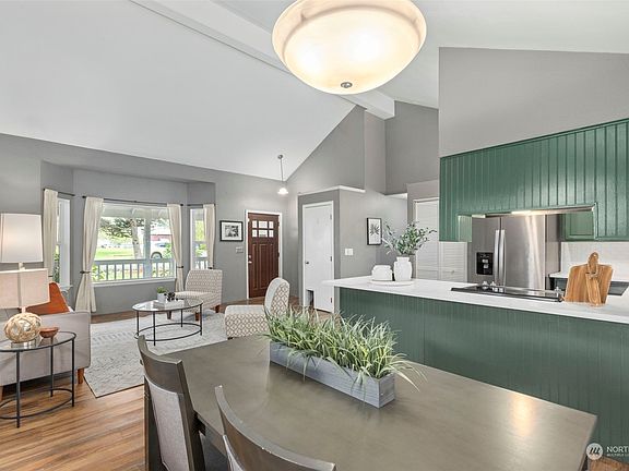 3rd image of 8123 14th Avenue E