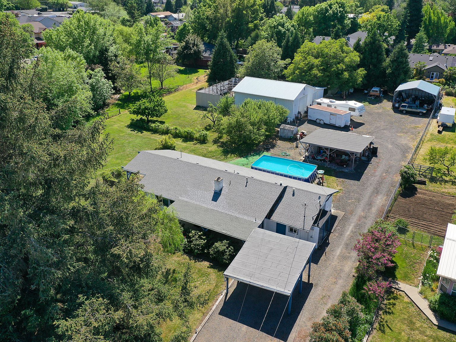 2438 Sunnyview Ln, Medford, OR 97501 Zillow